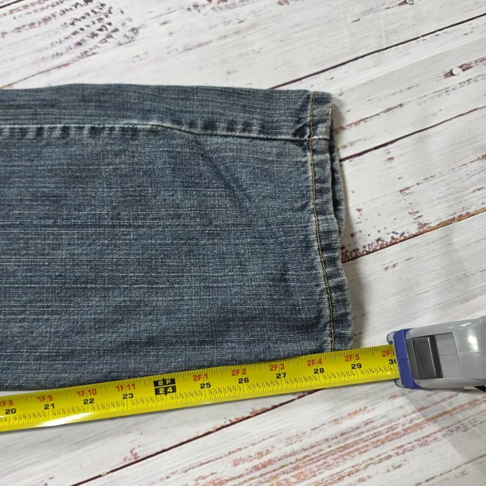 Levis levi 559